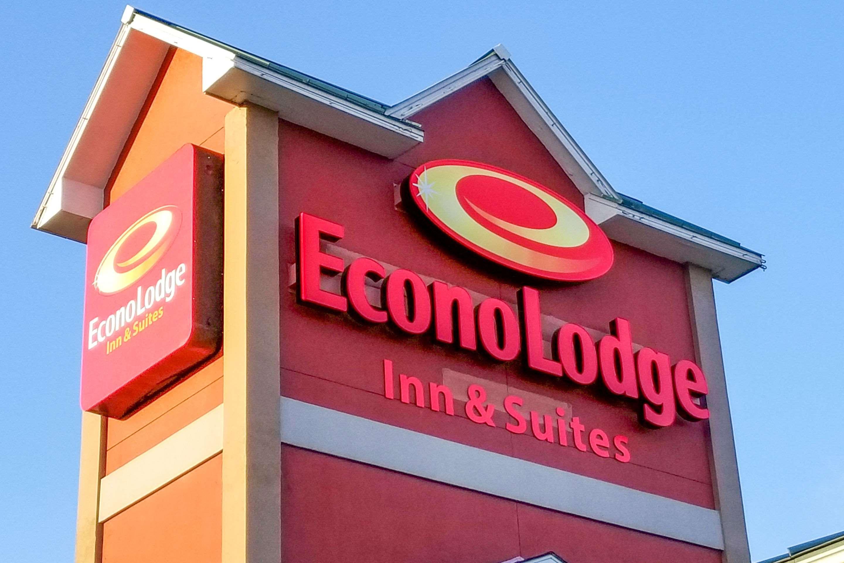 Econo Lodge Inn & Suites East Houston I-10 Buitenkant foto