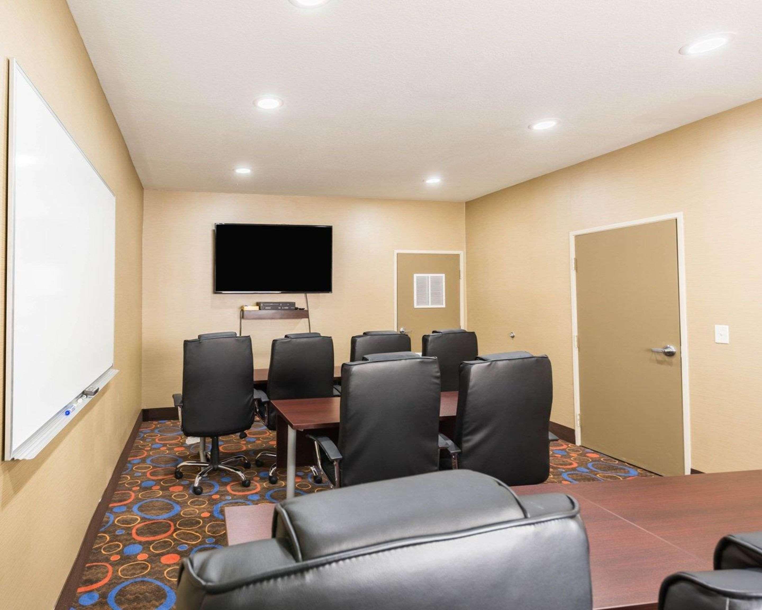 Econo Lodge Inn & Suites East Houston I-10 Buitenkant foto